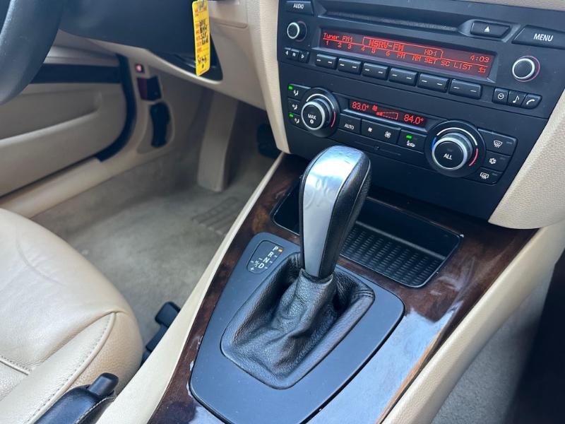 BMW 3-Series 328i 2011