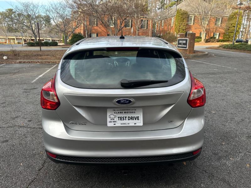 Ford Focus SE Hatch 2014