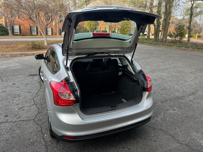 Ford Focus SE Hatch 2014