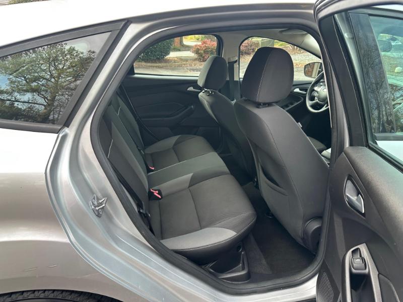 Ford Focus SE Hatch 2014