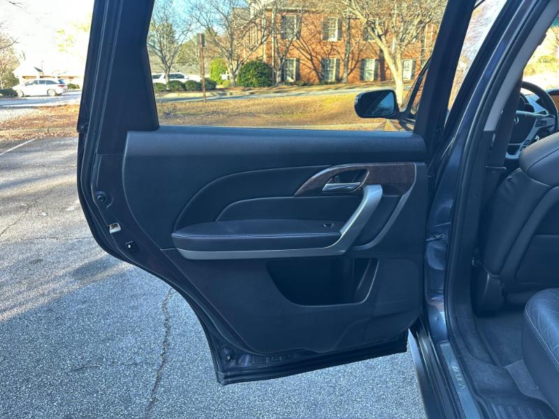 Acura MDX 6-Spd AT w/Tech Package 2013