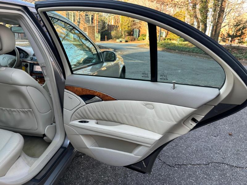 Mercedes-Benz E-Class E500 2006