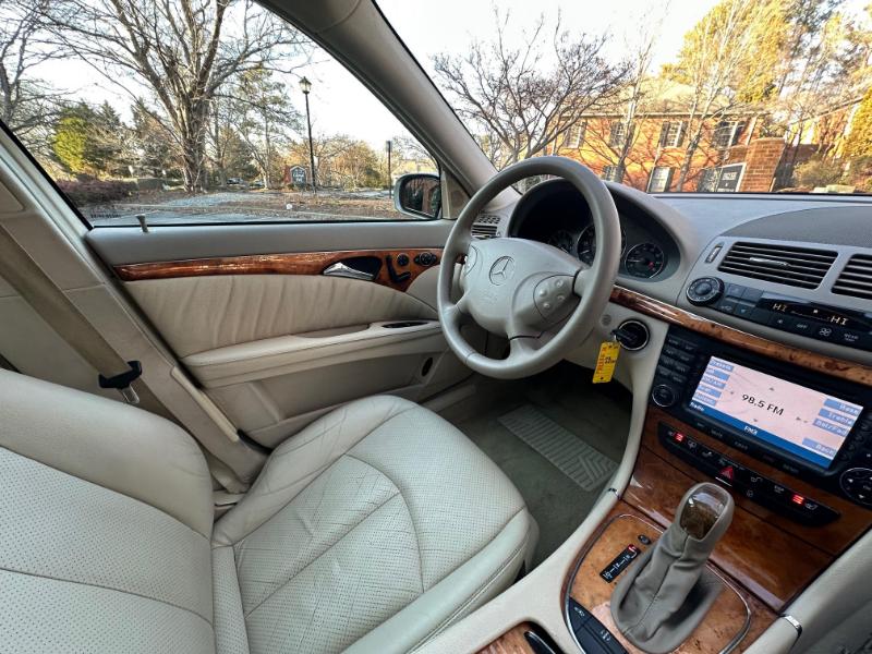 Mercedes-Benz E-Class E500 2006