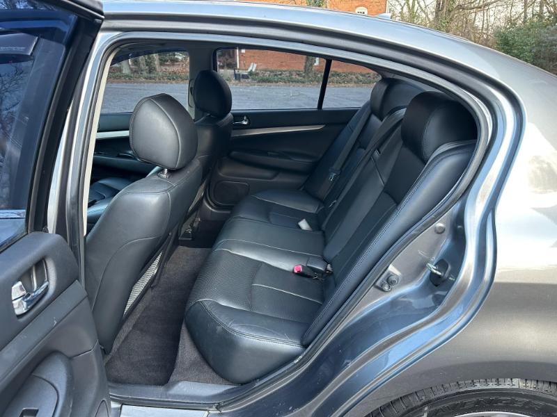 Infiniti G37 Sedan 4dr Journey RWD 2013