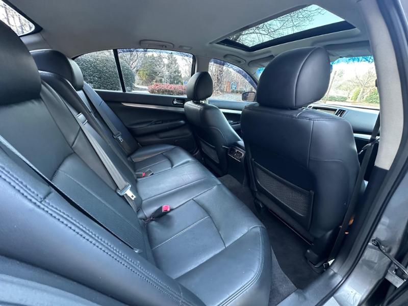 Infiniti G37 Sedan 4dr Journey RWD 2013