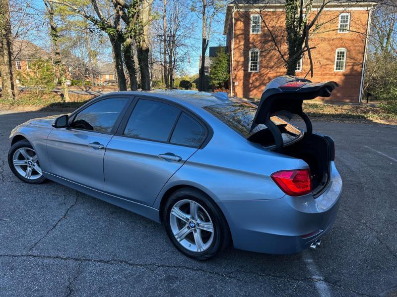 BMW 3-Series 328i Sedan 2013