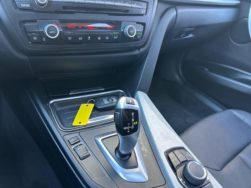 BMW 3-Series 328i Sedan 2013