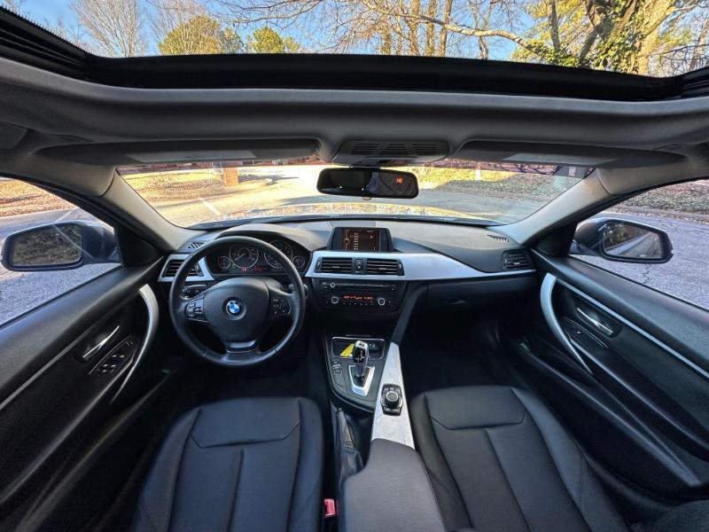 BMW 3-Series 328i Sedan 2013