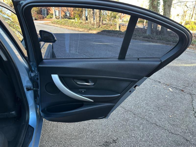 BMW 3-Series 328i Sedan 2013