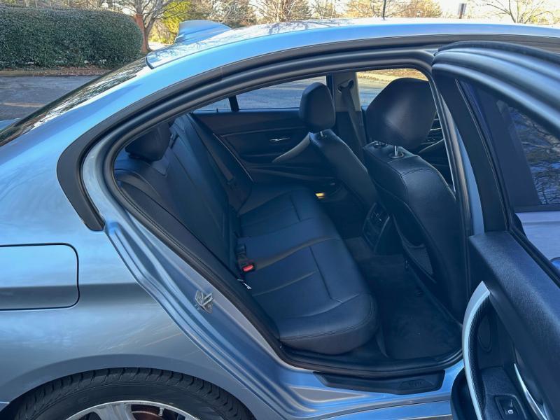 BMW 3-Series 328i Sedan 2013