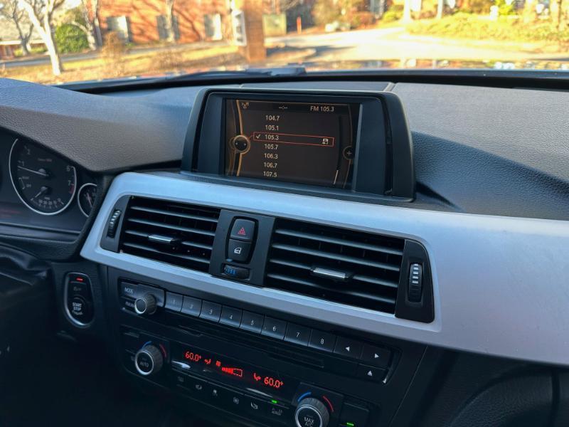 BMW 3-Series 328i Sedan 2013