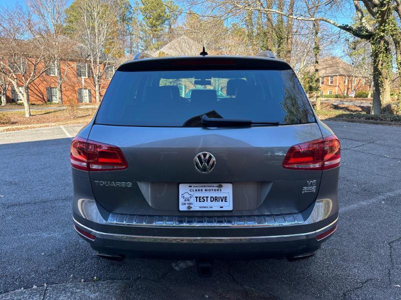 Volkswagen Touareg VR6 Lux 2015