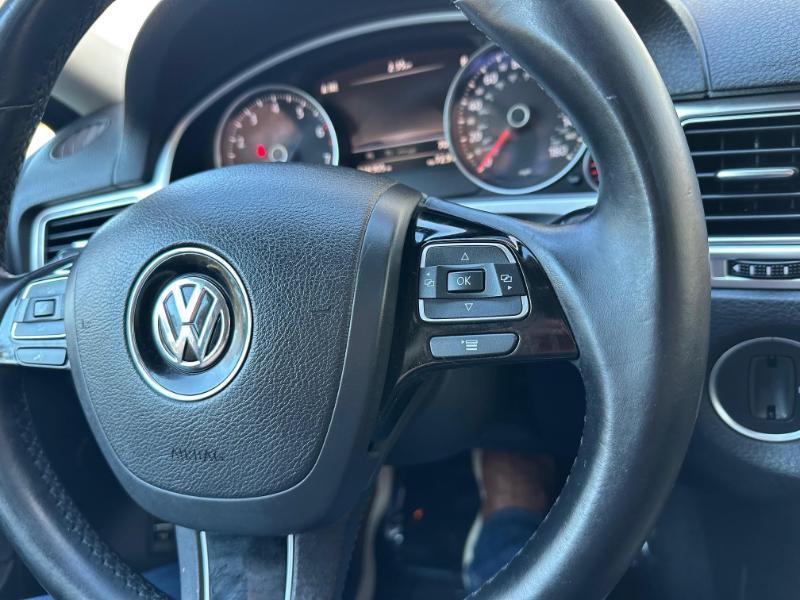 Volkswagen Touareg VR6 Lux 2015