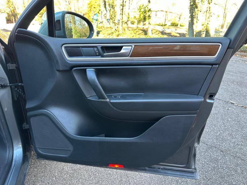 Volkswagen Touareg VR6 Lux 2015