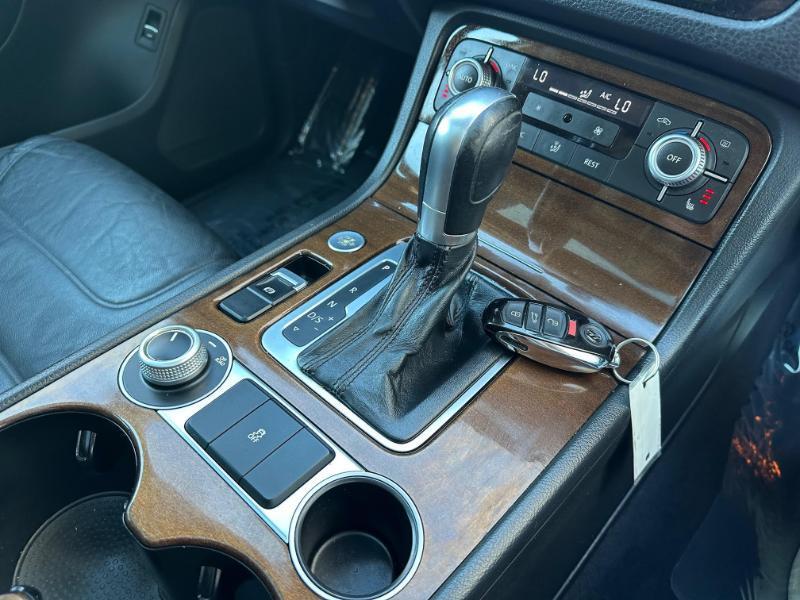 Volkswagen Touareg VR6 Lux 2015