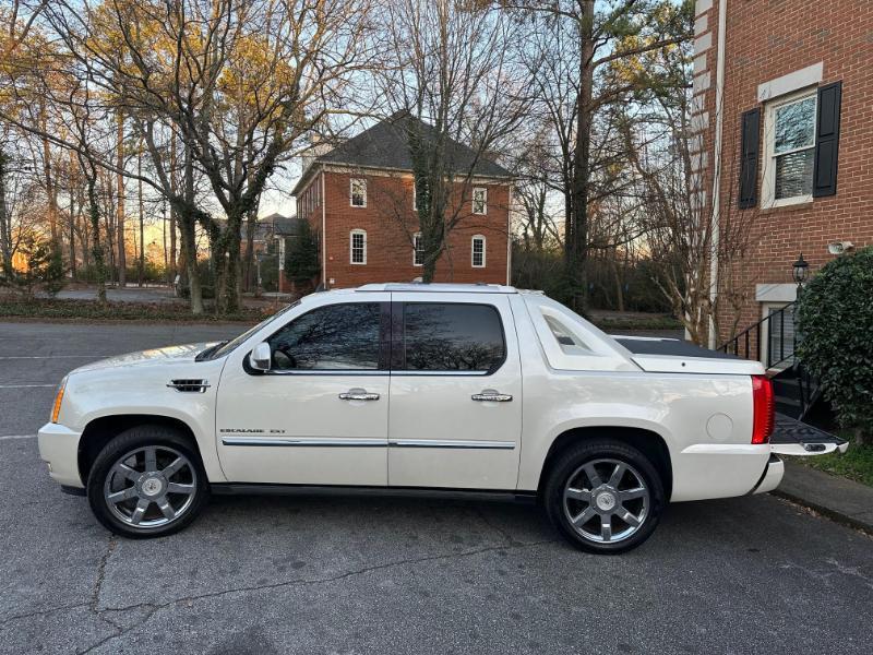 Cadillac Escalade EXT Premium 2011