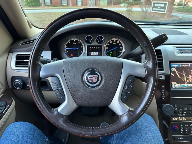 Cadillac Escalade EXT Premium 2011