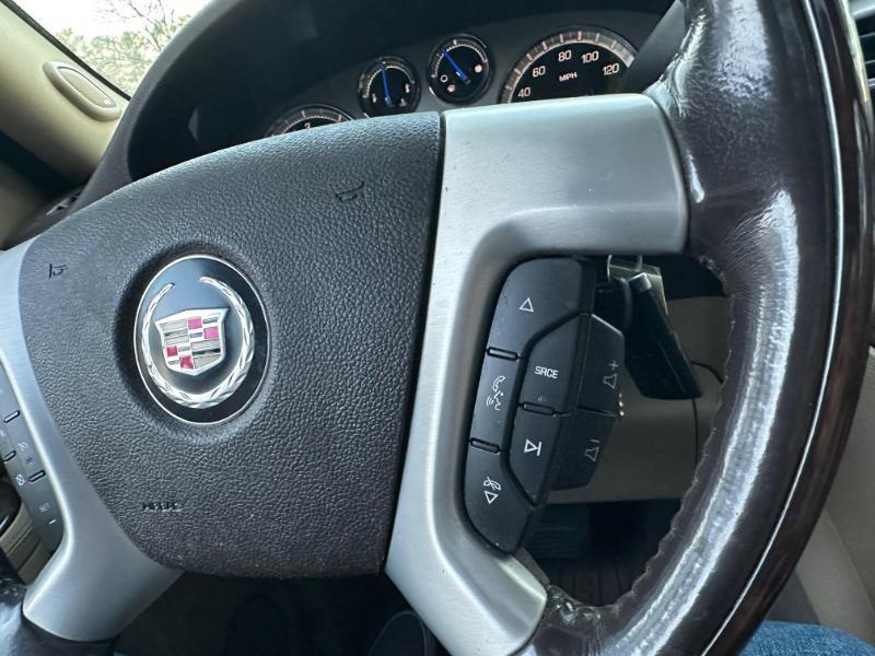 Cadillac Escalade EXT Premium 2011