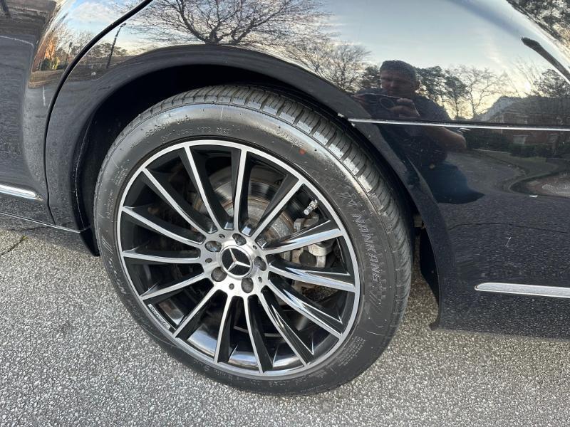 Mercedes-Benz S-Class S550 2010