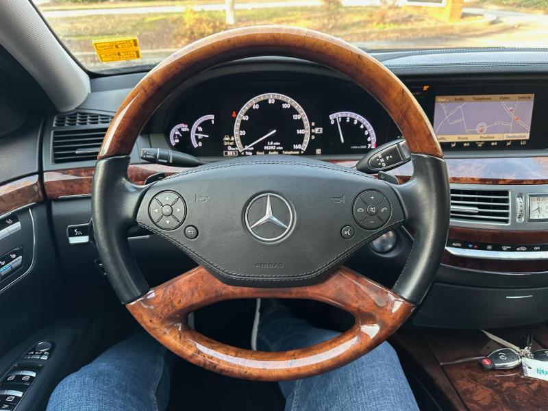 Mercedes-Benz S-Class S550 2010