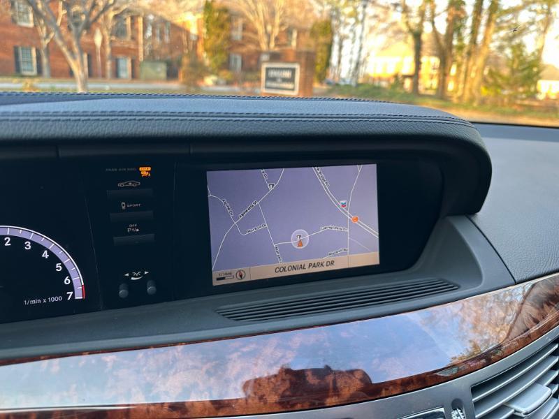 Mercedes-Benz S-Class S550 2010