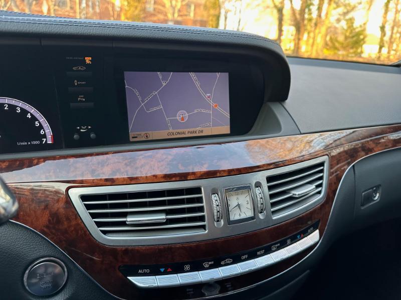 Mercedes-Benz S-Class S550 2010