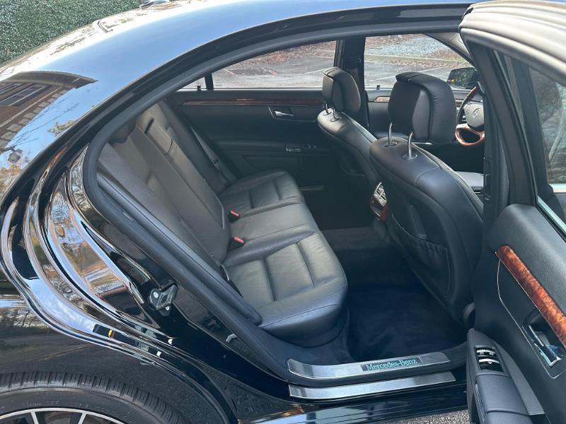 Mercedes-Benz S-Class S550 2010