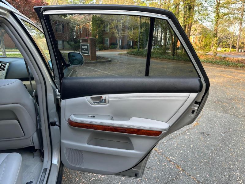 Lexus RX 330 FWD 2006
