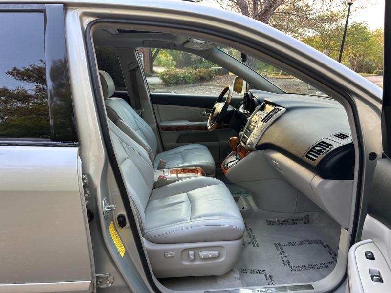 Lexus RX 330 FWD 2006