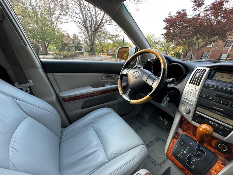 Lexus RX 330 FWD 2006