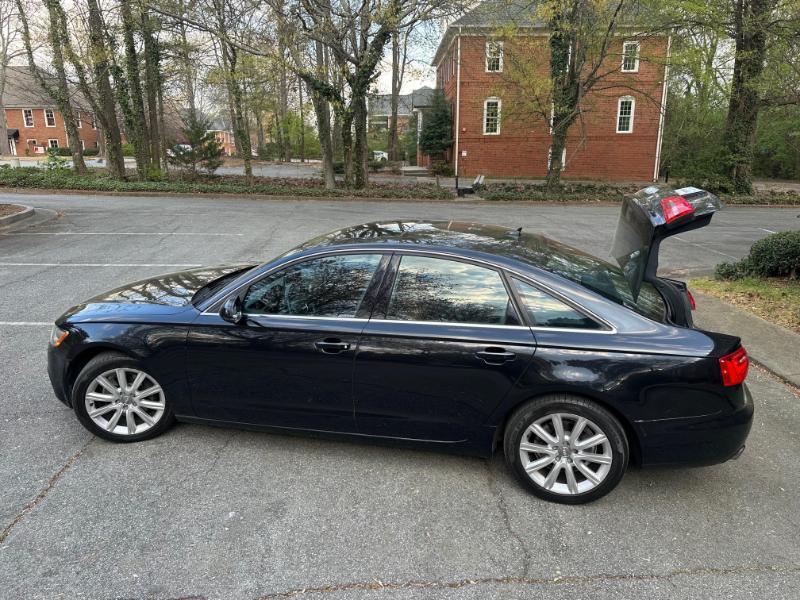 Audi A6 2.0T Premium Plus quattro 2013