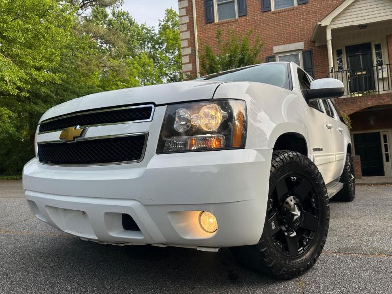 Chevrolet Suburban LT 1500 2WD 2013