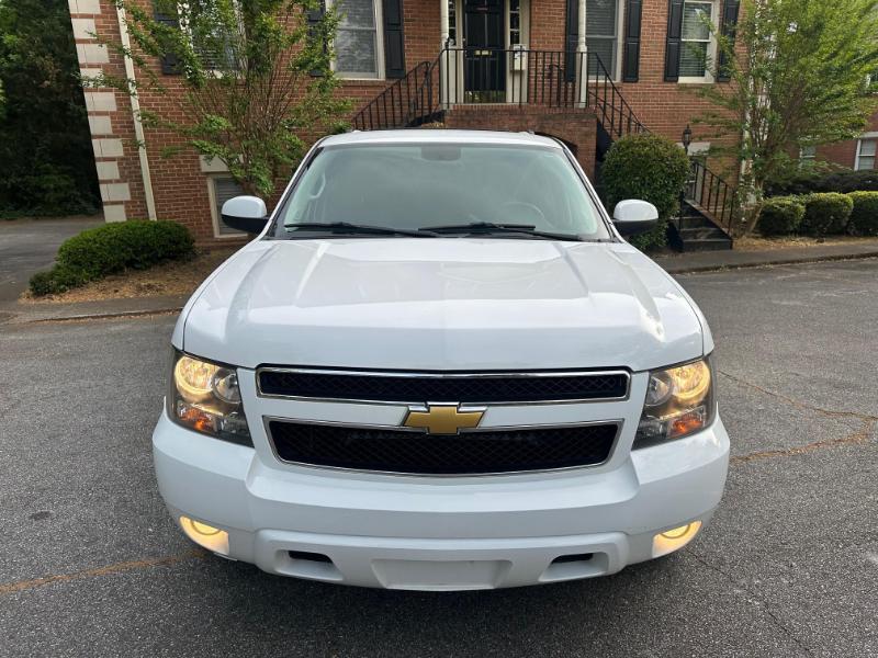 Chevrolet Suburban LT 1500 2WD 2013