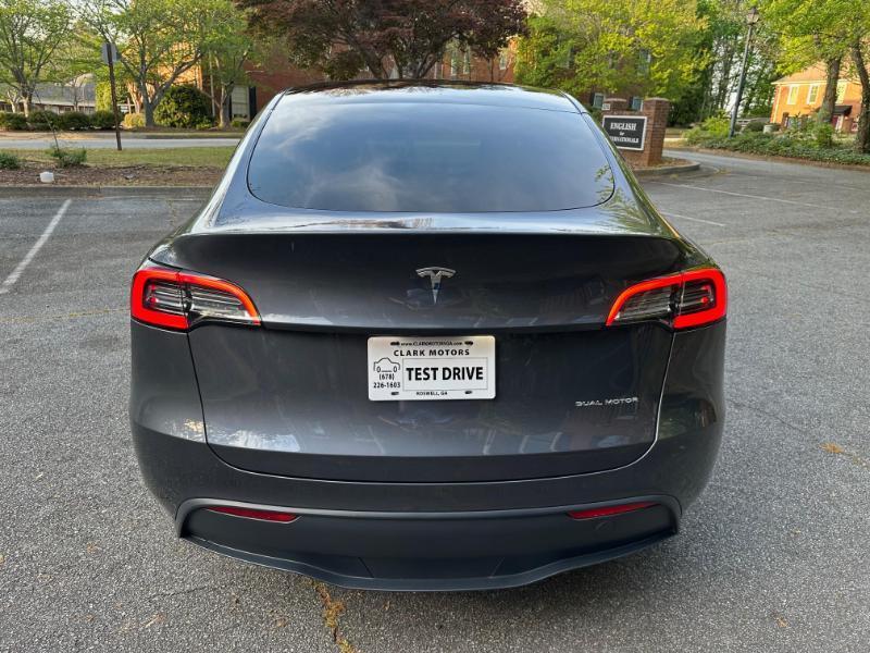 Tesla Model Y Long Range 2023