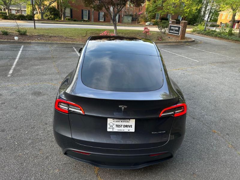 Tesla Model Y Long Range 2023
