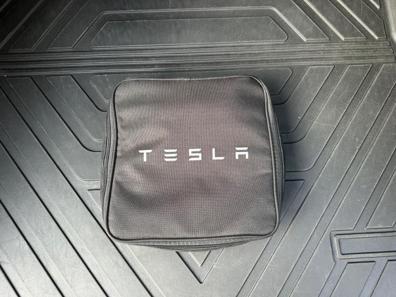 Tesla Model Y Long Range 2023