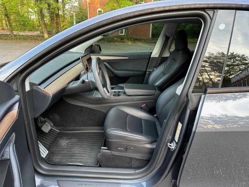 Tesla Model Y Long Range 2023