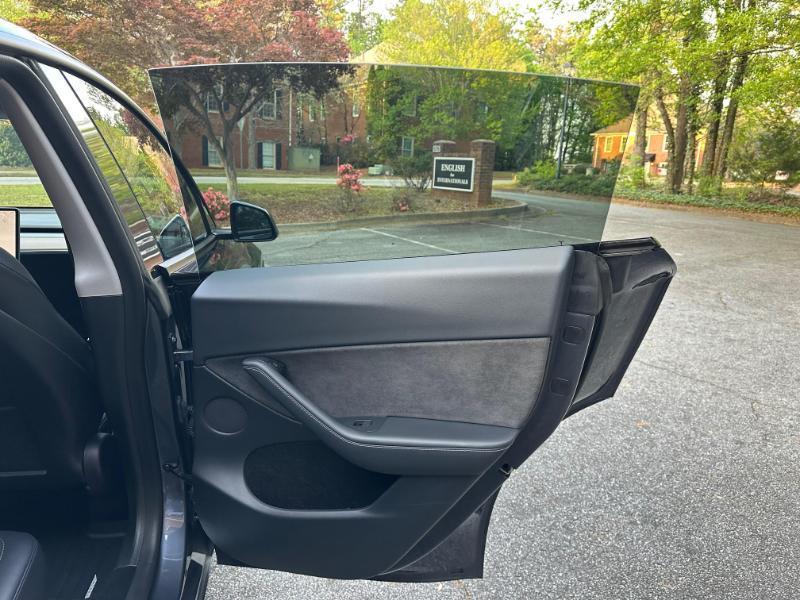 Tesla Model Y Long Range 2023