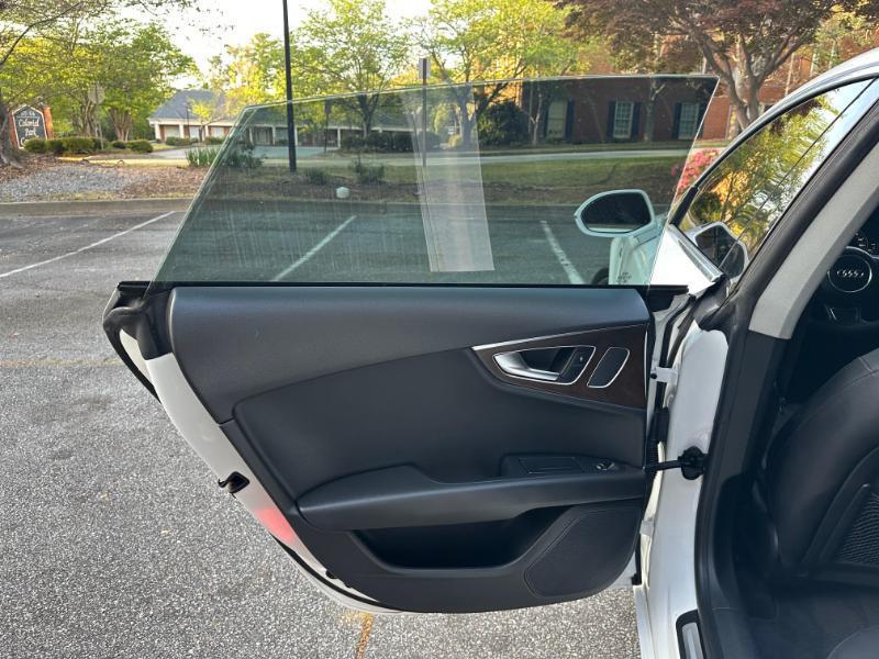 Audi A7 3.0T Premium quattro 2012