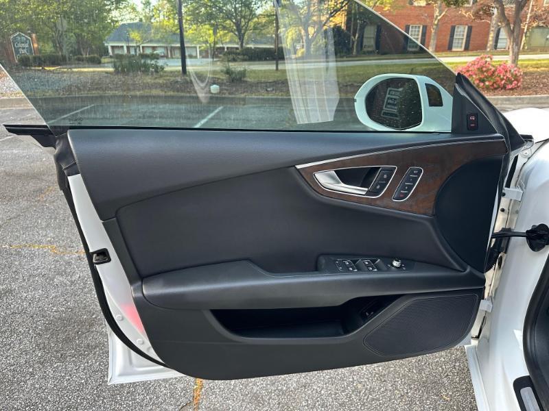 Audi A7 3.0T Premium quattro 2012