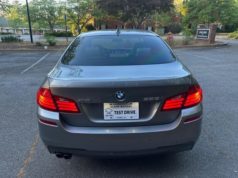 BMW 5-Series 528i xDrive 2014