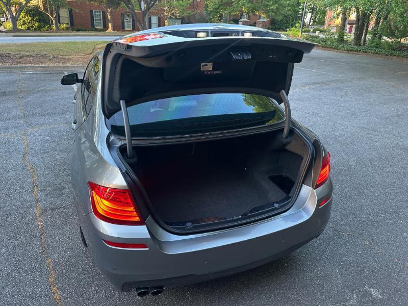 BMW 5-Series 528i xDrive 2014