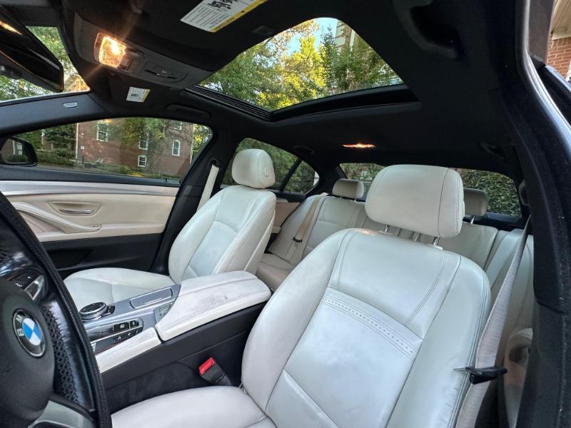 BMW 5-Series 528i xDrive 2014