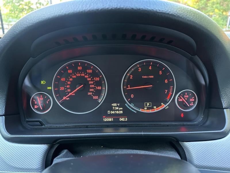 BMW 5-Series 528i xDrive 2014