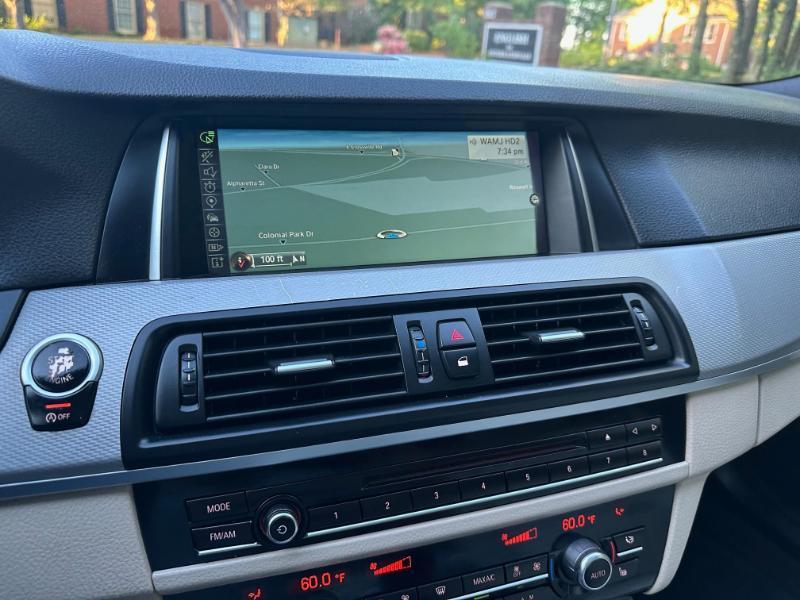 BMW 5-Series 528i xDrive 2014