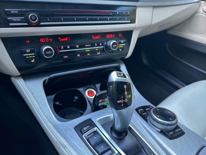 BMW 5-Series 528i xDrive 2014