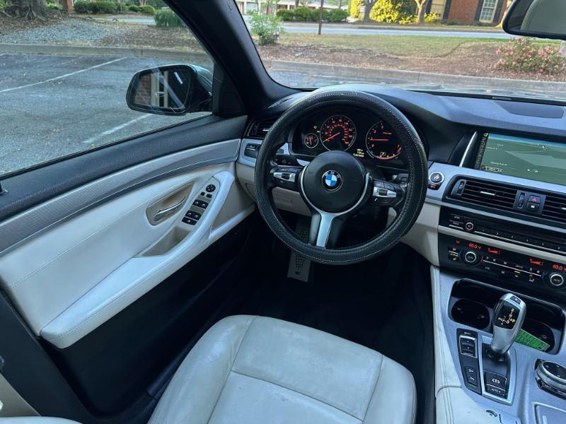 BMW 5-Series 528i xDrive 2014
