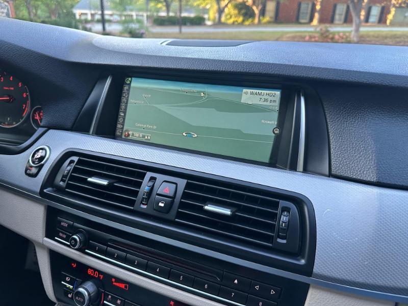 BMW 5-Series 528i xDrive 2014