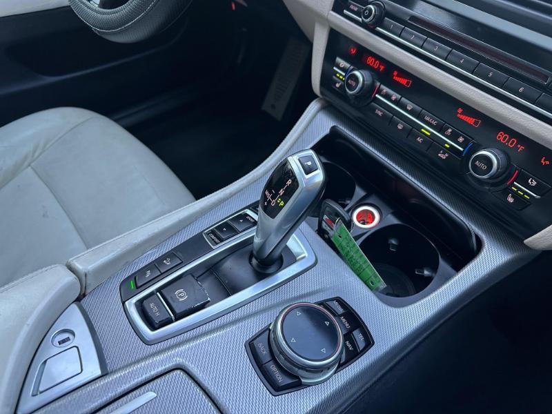 BMW 5-Series 528i xDrive 2014