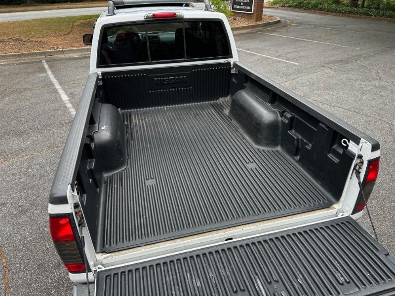 Nissan Frontier XE-V6 Crew Cab Long Bed 4WD 2003